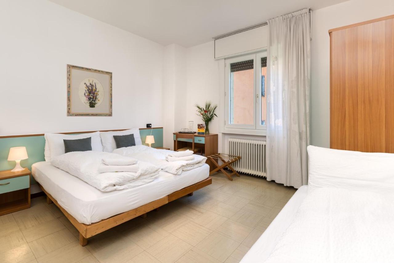 Hotel Martinelli Ronzo-Chienis Екстер'єр фото