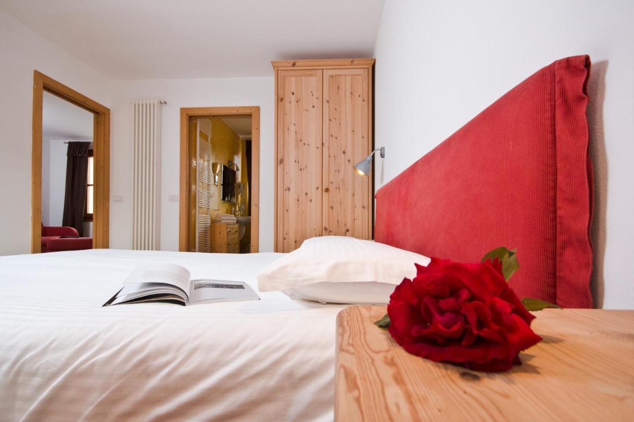 Hotel Martinelli Ronzo-Chienis Екстер'єр фото