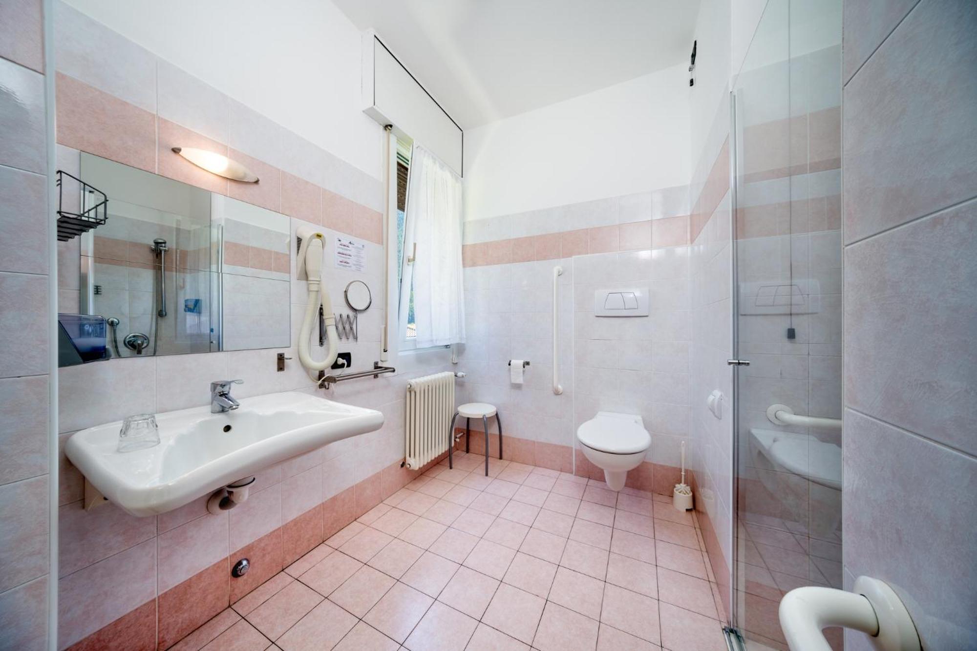 Hotel Martinelli Ronzo-Chienis Номер фото